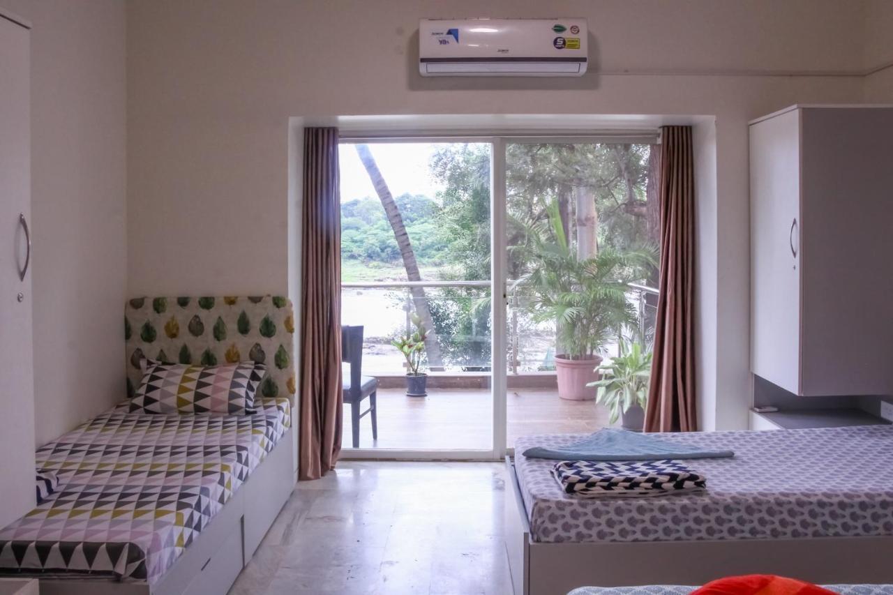 Urban Nomads Pune Riverside Colive Cowork Hostel Luaran gambar
